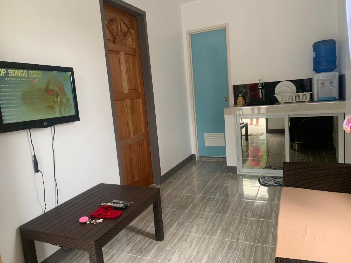 Romblon Transient House Apartment Exterior photo